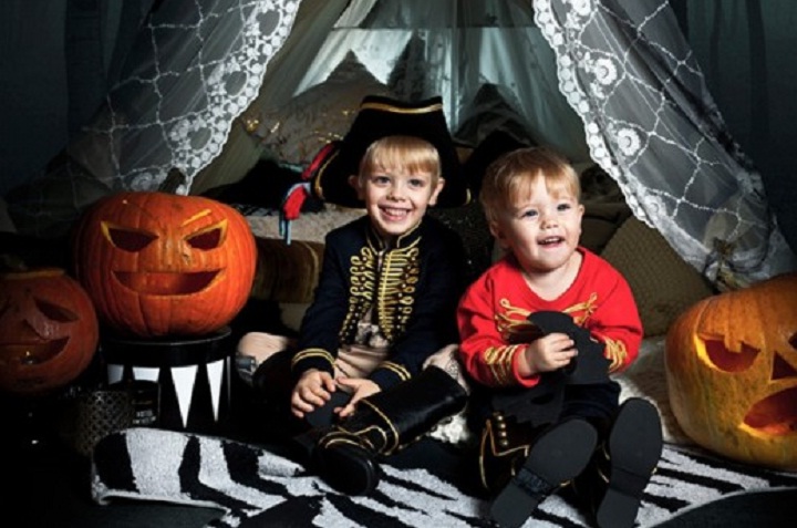 image of using Halloween decorations as background for party pictures.