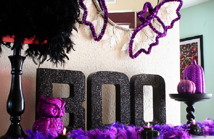 image of using purple for Halloween party decoration.