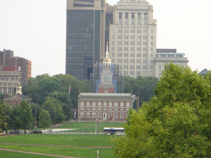 Independence Hall photo taken by Wayne Melton