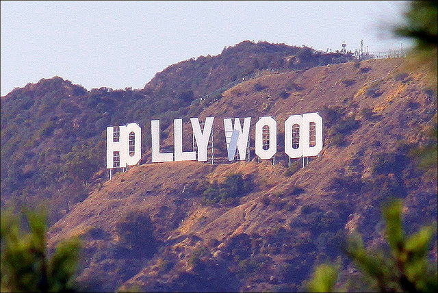 Image of Hollywood sign in Los Angeles.