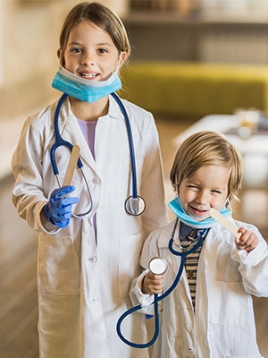 White Lab Coat for Kids, Doctor Coat with Working Stethoscope&ID Card,Doctor Scientist Dress Up 